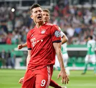 关于拜仁慕尼黑迎荷甲关键赛,冲刺阶段防线松动,目标明确,控场能力受关注的信息 关于拜仁慕尼黑迎荷甲关键赛,冲刺阶段防线松动,目标明确,控场能力受关注的信息