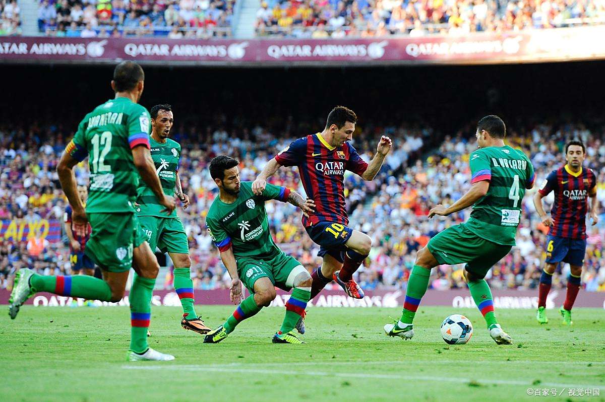 包含国际比赛日比利亚雷亚尔备战葡超,队长鼓劲细节曝光,态度坚定,更衣室氛围转暖的词条 包含国际比赛日比利亚雷亚尔备战葡超,队长鼓劲细节曝光,态度坚定,更衣室氛围转暖的词条