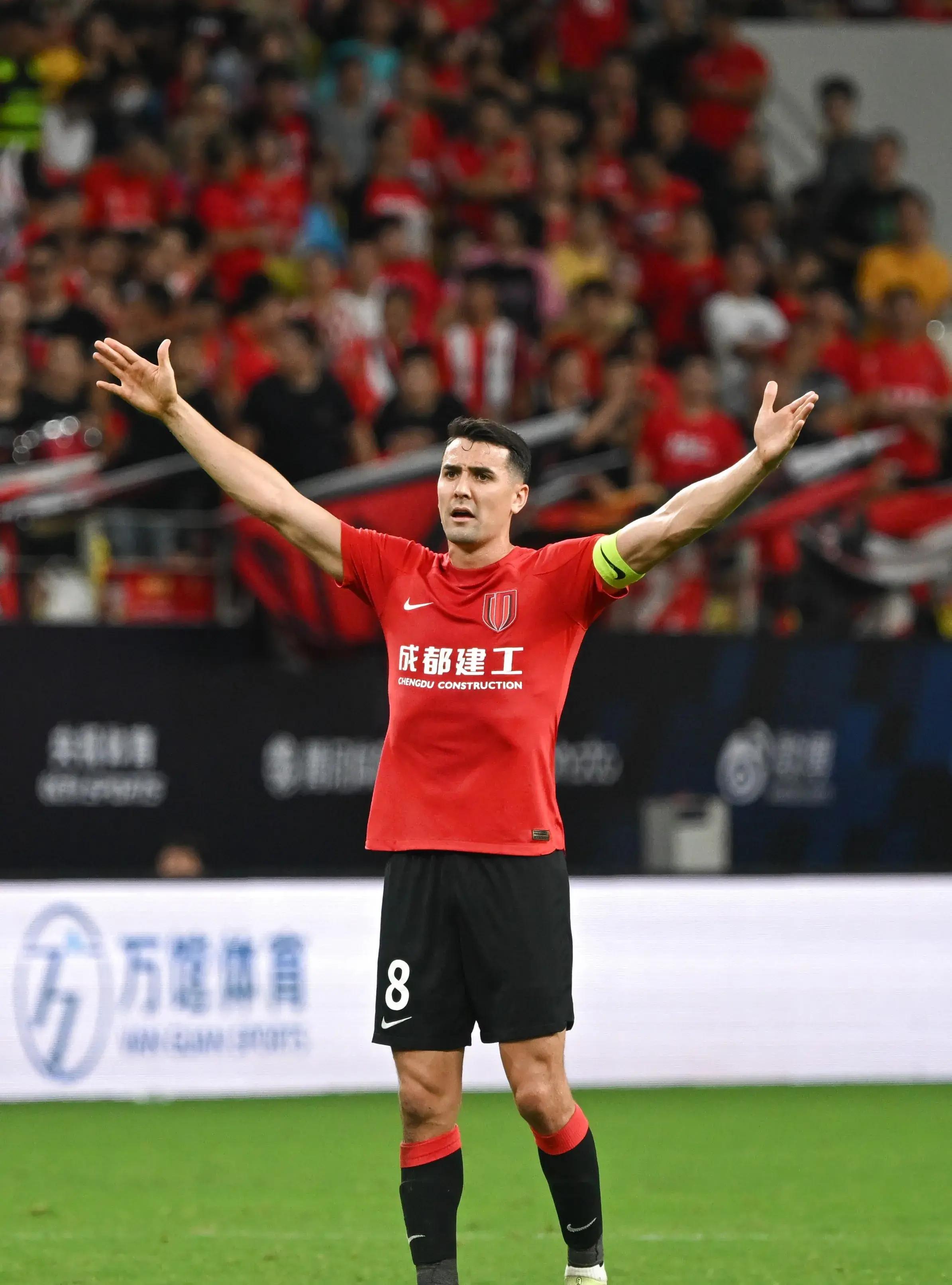 足总杯倒计时；广州队今晚门线救险；细节引发关注；目标明确；身体对抗强度拉满的简单介绍