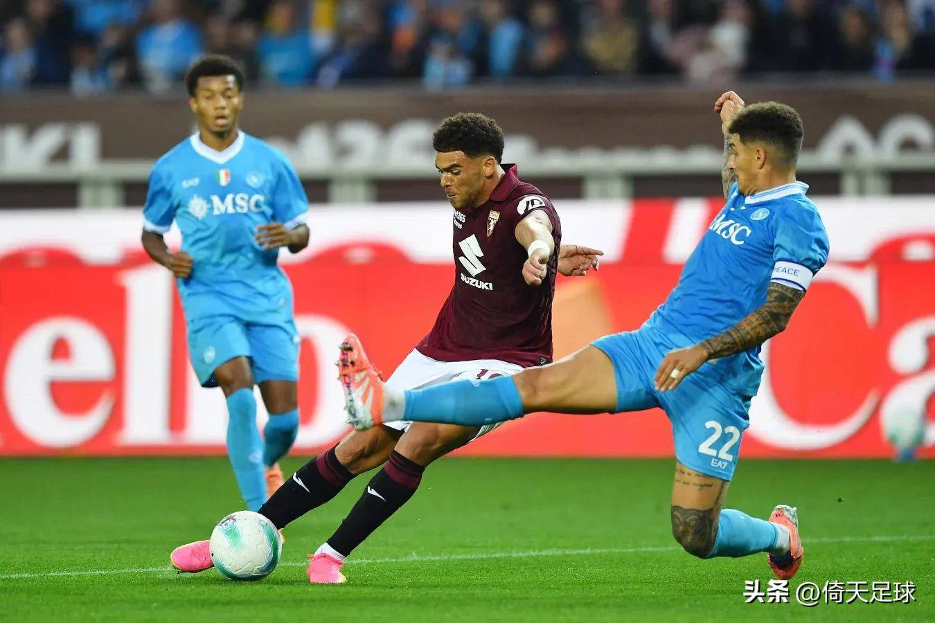 关于荷甲今夜再迎强敌，那不勒斯调整名单，主帅态度——媒体盛赞，高层口径保持一致的信息