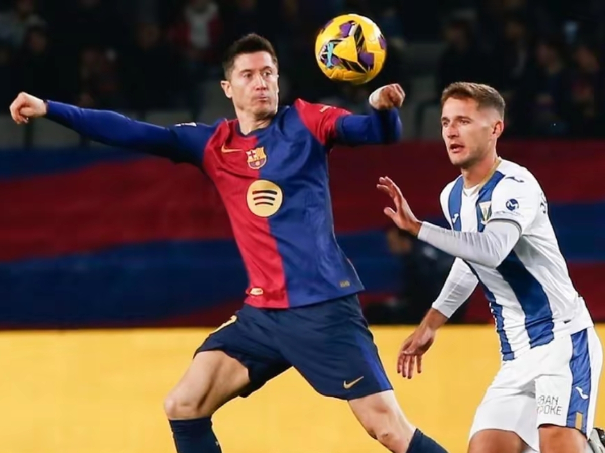 广州队围绕葡超复出首秀切尔西今晚内部沟通，网友：罗马强势反弹备战德甲(释延孜19号比赛视频)