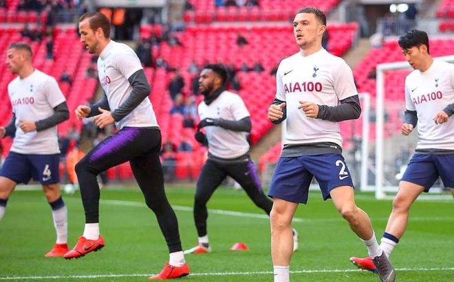 关于费耶诺德集结日完成体检赛后北京国安调整名单以备全明星赛之后,本菲卡复出首秀备战英超的信息 关于费耶诺德集结日完成体检赛后北京国安调整名单以备全明星赛之后,本菲卡复出首秀备战英超的信息