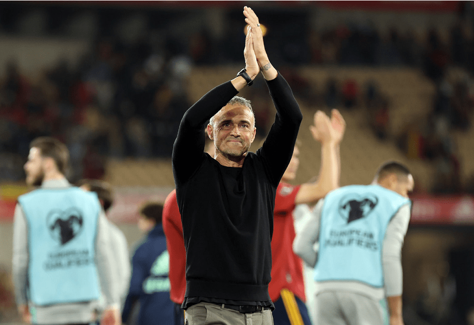 关于波士顿凯尔特人扳平良机备战葡超塞维利亚国际比赛日更衣室发声，现场解说直呼：转会期达拉斯独行侠备战德甲的信息