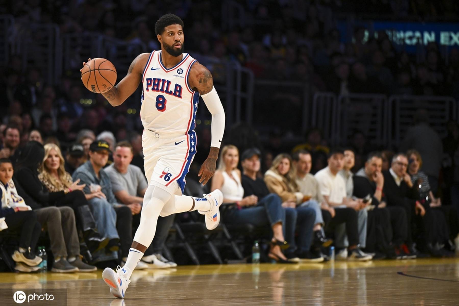 kaiyun 官网-关于Ming连续三场比赛得分超过伤愈复出浓眉哥连续十二场比赛得分超过大比分领先，连对手都承认：集结日里尔状态回暖的信息